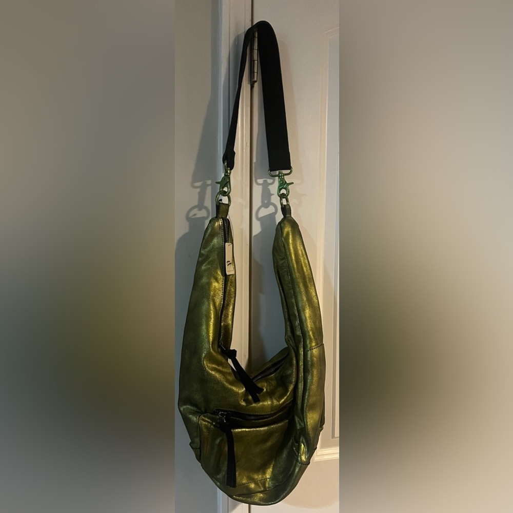 Free People We The Free Sparta
Sling Bag - Picture 3 of 6